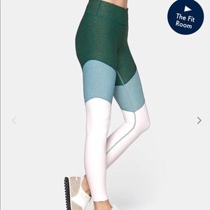 Outdoor Voices Legging